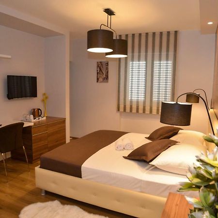 Guest House Crisogono 자다르 외부 사진