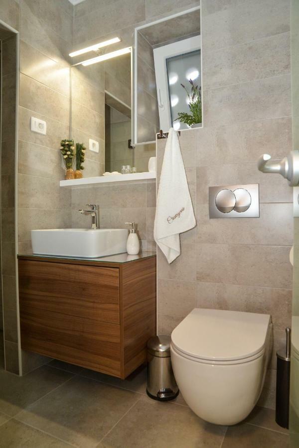 Guest House Crisogono 자다르 외부 사진